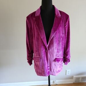AVARA Velvet Pink Blazer Jacket
